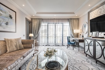 Prestige Suite