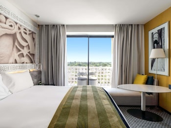 Luxury Room, 1 King Bed