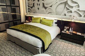 Luxury Room, 1 King Bed