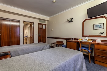 Twin Room (extra bed)