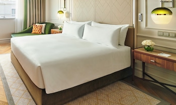 Suite, 1 King Bed