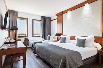 Standard Room, 3 Twin Beds, Non Smoking