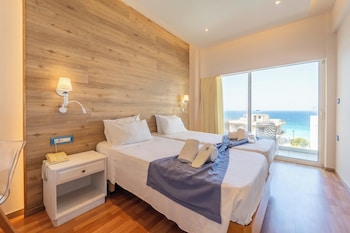 Partial Sea View Room