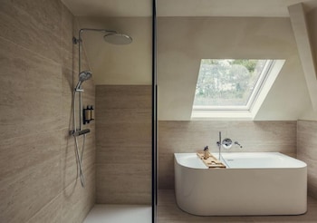 Exclusive Studio Suite