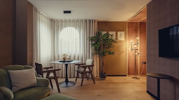 Luxury Studio Suite