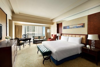 Valley Wing Deluxe Grand King (Exclude the Valley Wing Lounge privileges)