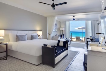 Suite, 1 King Bed, Beachfront