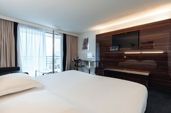 Chambre DELUXE grand lit et canapé-lit pour enfant de 12 ans maximum