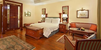 Premier Room, Valley View