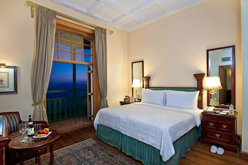 Premier Room, Valley View