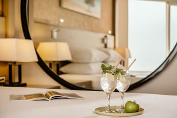 Club Double or Twin Room, Sea View, Executive Level