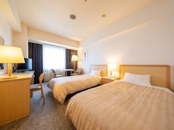 Standard Twin Room, Smoking