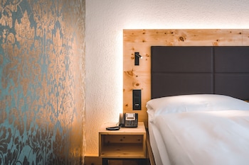 Modernes Doppelzimmer