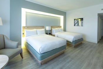 Deluxe Room, 2 Queen Beds