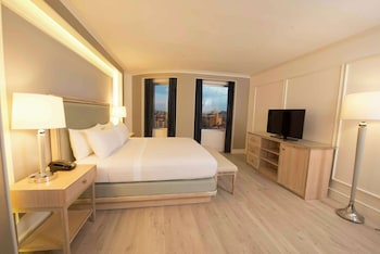 Junior Suite, 1 King Bed