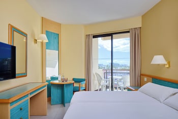 Standard Triple Room (2 Adults + 1 Child)