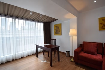 Luxury Suite, 1 King Bed