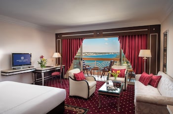 Prestige Suite - Side Nile View