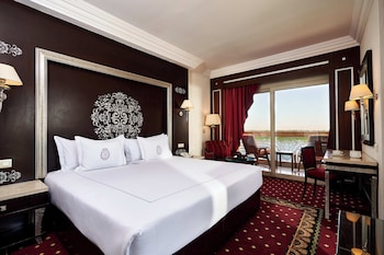 Royal Club Direct Front Nile View Double or Twin Room