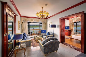 Presidential Suite - Direct Front Nile View