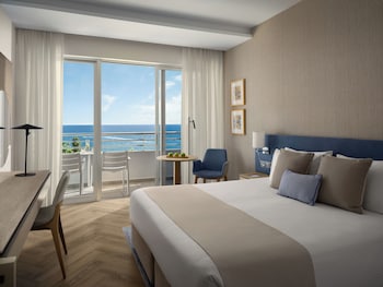 Superior Seaview Room