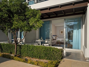 Family Room, Pool View