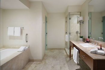 Executive Room, 2 Double Beds, Non Smoking, Tower