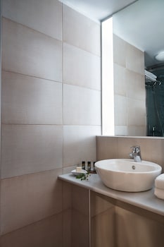 Superior Room, City View