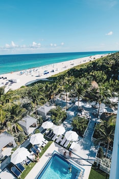 Premium Room, 1 King Bed, Oceanfront