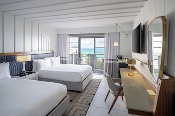 Premium Room, 2 Queen Beds, Oceanfront