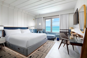 Room, 1 King Bed, Oceanfront