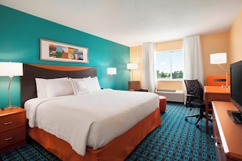 Room, 1 King Bed, Hearing Accessible