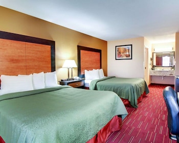 Standard Room, 2 Double Beds, Smoking