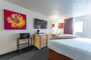 Business Suite - King, (Non Smoking)