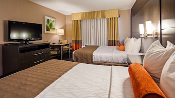 Suite, Multiple Beds, Non Smoking, Refrigerator & Microwave (with Sofabed)