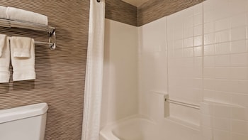 Suite, Multiple Beds, Non Smoking, Refrigerator & Microwave (with Sofabed)