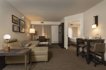 Room, 1 Bedroom (Mobility/Hearing Accessible, Tub)