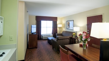 Suite, 1 King Bed, Accessible, Non Smoking
