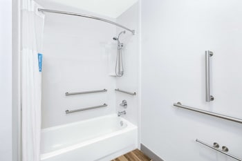 One Double Bed, Non-Smoking, Accessible