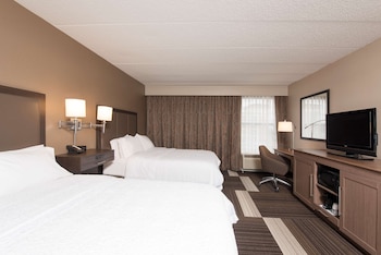 Room, 2 Queen Beds, Accessible, Non Smoking