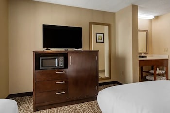 Suite, 2 Double Beds, Non Smoking (Upgrade)