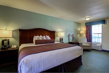 Standard Suite, 1 King Bed