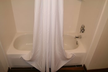 Room, 2 Queen Beds, Non Smoking (With Sofabed)