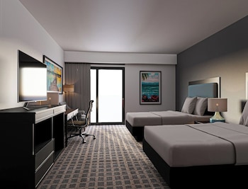 Standard Room, 2 Queen Beds, Lake View