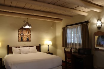 Superior Room, 2 Queen Beds (Historic Sagebrush Room Two Beds)