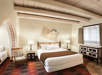 Superior Room, 2 Queen Beds (Historic Sagebrush Room Two Beds)