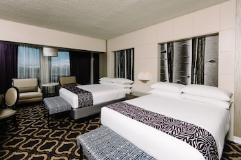 Deluxe Room, 2 Queen Beds, Non Smoking