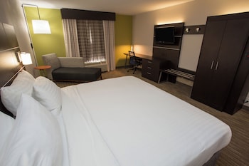 Standard Room, 1 King Bed, Accessible (Communications)