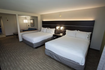 Suite, Multiple Beds