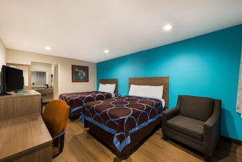 Room, 2 Queen Beds, Non Smoking